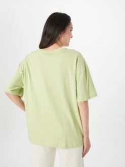 Billabong T-shirts Oversize T-shirt Oversize ONE IS ALL Femme Roseau / Vert Clair 10 Billabong T-shirts Oversize T-shirt Oversize ONE IS ALL Femme Roseau / Vert Clair -Pas Cher Univers T-shirt Magasin 0005c15266bafa1d68bcab48a3f0fcf7