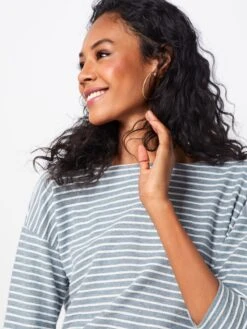 ONLY T-shirts à Manches 3/4 T-shirt Elly Femme Bleu Fumé -Pas Cher Univers T-shirt Magasin 0b15ee7227db9fbd47c45e7b6cabb9c6