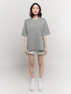 T-shirts Oversize T-shirt Oversize REPRESENT Femme Gris 11 T-shirts Oversize T-shirt Oversize REPRESENT Femme Gris -Pas Cher Univers T-shirt Magasin 0d24feb396b1d6860f7c1e07c197f7a9