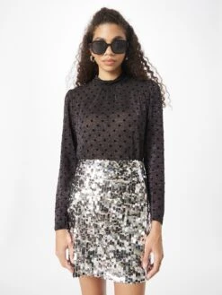 T-shirts à Manches Longues T-shirt KLARA Femme Noir -Pas Cher Univers T-shirt Magasin 1ae7505be37449c26daf6890ce045501