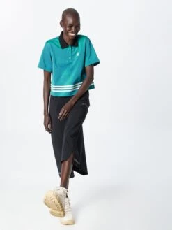 Adidas Originals Polos T-shirt Femme Bleu Pastel -Pas Cher Univers T-shirt Magasin 1d160b2c248a03be36193251c895fc28