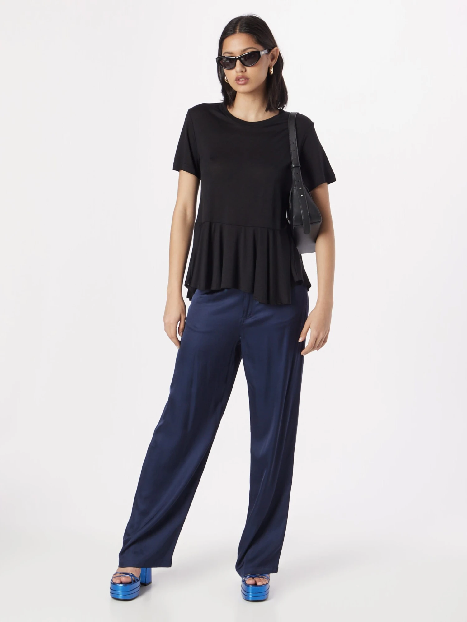 Bruuns Bazaar T-shirts T-shirt Katka Femme Noir 7 Bruuns Bazaar T-shirts T-shirt Katka Femme Noir – Image 5