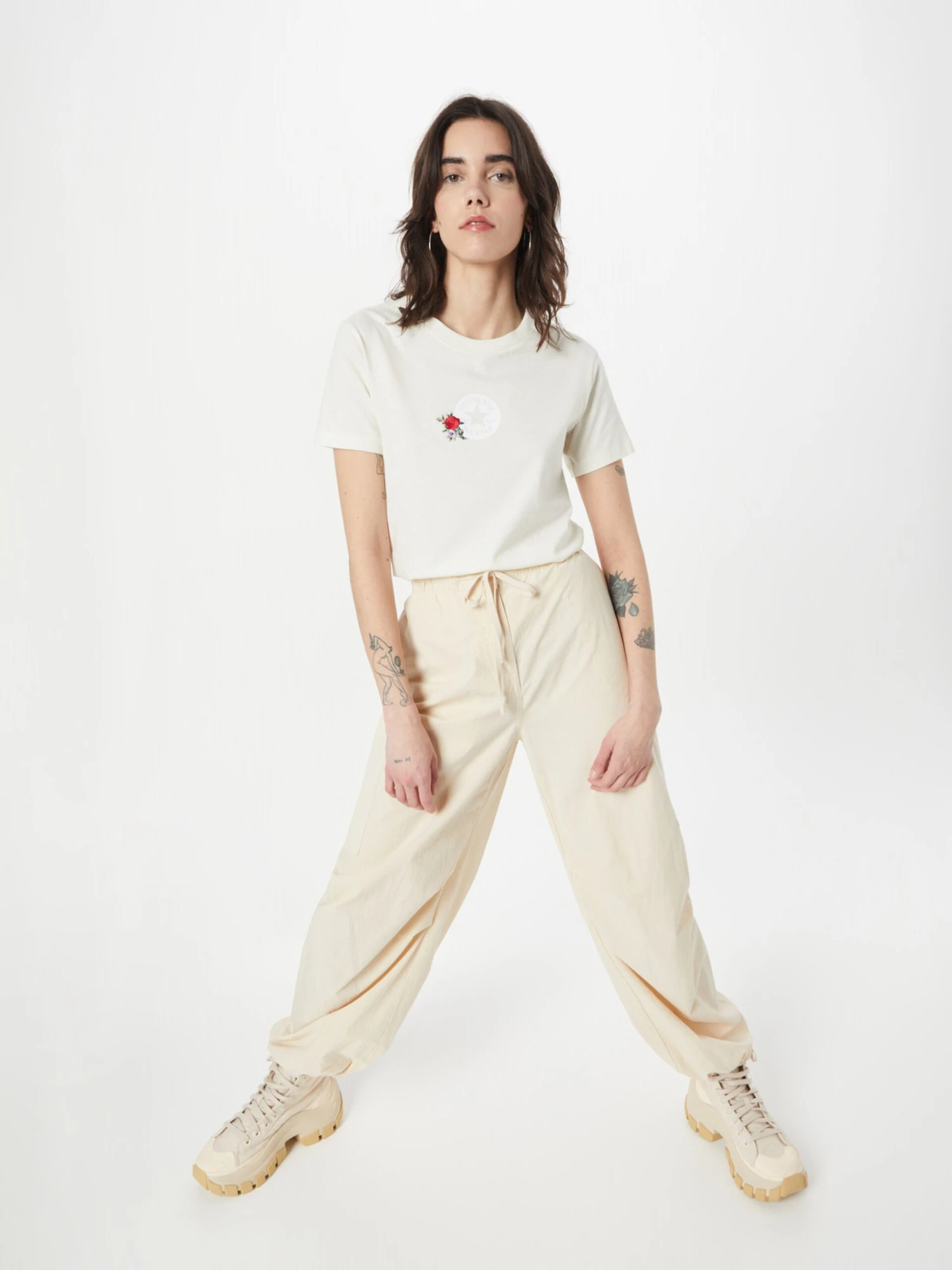 Converse T-shirts T-shirt Gran Femme Beige Clair 7 Converse T-shirts T-shirt Gran Femme Beige Clair – Image 5