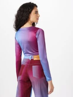 T-shirts à Manches Longues T-shirt Hosana Asta Femme Bleu -Pas Cher Univers T-shirt Magasin 7c33ce2ed407faa07393a2525f656d3c