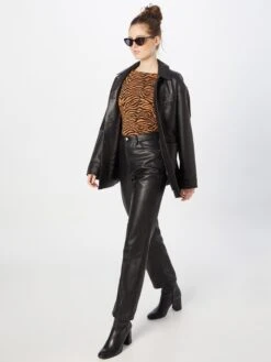 Dorothy Perkins T-shirts à Manches 3/4 T-shirt Zebra Femme Marron -Pas Cher Univers T-shirt Magasin 8eece27341ad33ad3e26cb6dfa2260fd