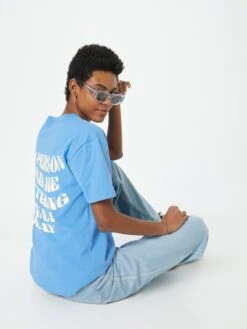 Edikted T-shirts T-shirt Dear Person Femme Bleu Clair -Pas Cher Univers T-shirt Magasin 8fd6713e6e9dd290168374076913cdbb