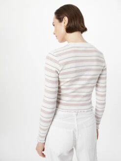 Iriedaily T-shirts à Manches Longues T-shirt Konti Femme Blanc -Pas Cher Univers T-shirt Magasin bc89fae73532350a383d13fb076978dc