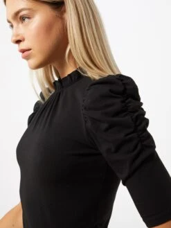 ONLY T-shirts à Manches 3/4 T-shirt ONLLIVE Femme Noir -Pas Cher Univers T-shirt Magasin c574edfdf59b162da633f2ecc924b164