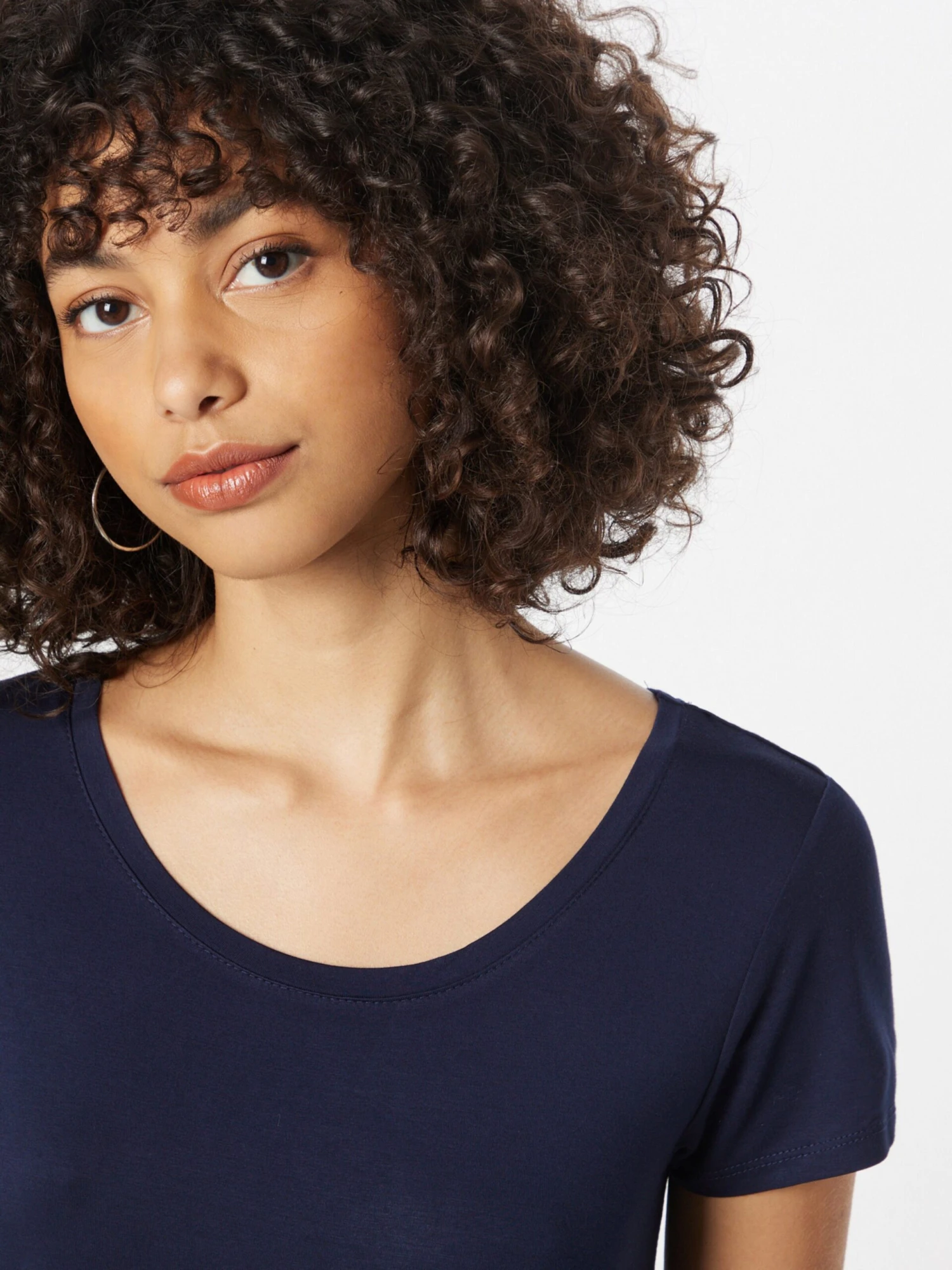 Culture T-shirts T-shirt Poppy Femme Bleu Marine 4 Culture T-shirts T-shirt Poppy Femme Bleu Marine – Image 2