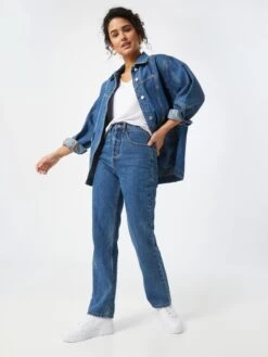 Vero Moda T-shirts T-shirt Filli Femme Blanc -Pas Cher Univers T-shirt Magasin cc57d243098403767bcd2d288a0285df