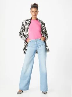 Pieces T-shirts à Manches Longues T-shirt NICCA Femme Rose Clair 11 Pieces T-shirts à Manches Longues T-shirt NICCA Femme Rose Clair -Pas Cher Univers T-shirt Magasin e733928113f219fbe1f2740dd3eab5a3