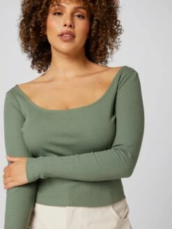 T-shirts à Manches Longues T-shirt Nicola Femme Vert -Pas Cher Univers T-shirt Magasin fab676b13d00761da33281b337700afa